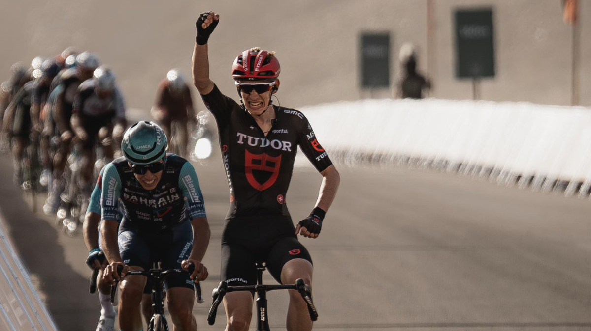 Les UAE Emirates XRG s'écroulent, Yannis Voisard remporte la 3ème étape du AlUla Tour en costaud