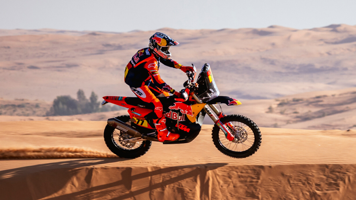 Luciano Benavides survole la 7ème étape du Dakar en motos, la bonne opération pour Daniel Sanders