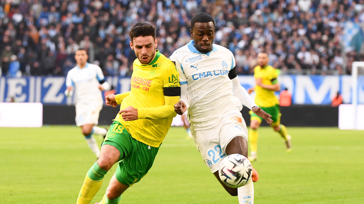 Nantes va s'imposer chez un Olympique de Marseille réduit à neuf le résumé vidéo de la victoire des Canaris