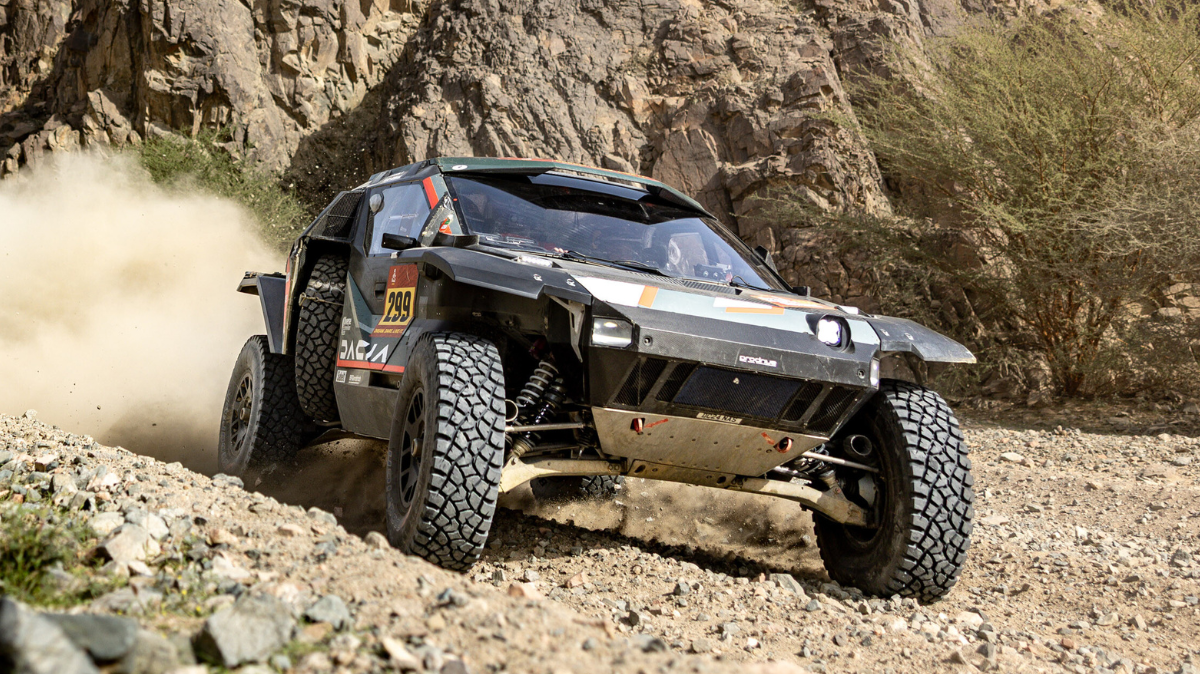 Nasser Al-Attiyah rafle sa 50ème victoire d'étape en autos sur le Dakar, et fonce vers un 6ème sacre