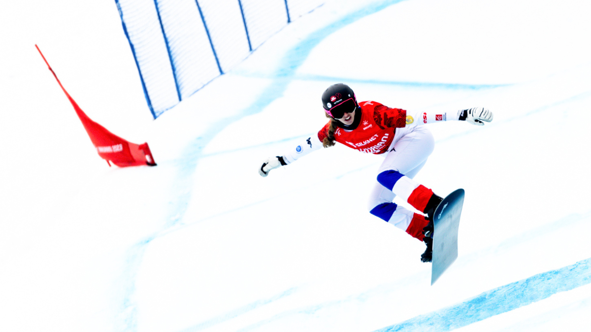 Premier podium individuel de la saison pour Chloé Trespeuch, 3ème de snowboardcross à Dongbeiya