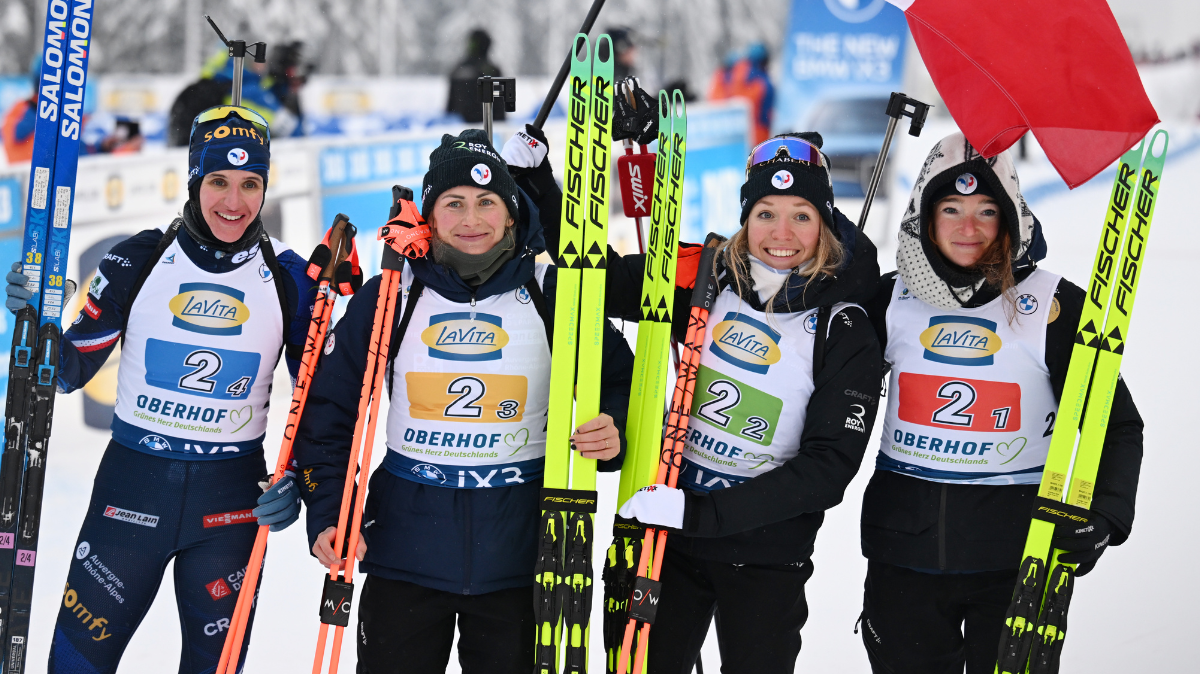 Sans pitié, les Bleues du biathlon dominent aisément le relais femmes d'Oberhof