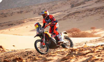 Tosha Schareina cartonne sur la 9ème étape du Dakar en motos, Daniel Sanders reprend les commandes