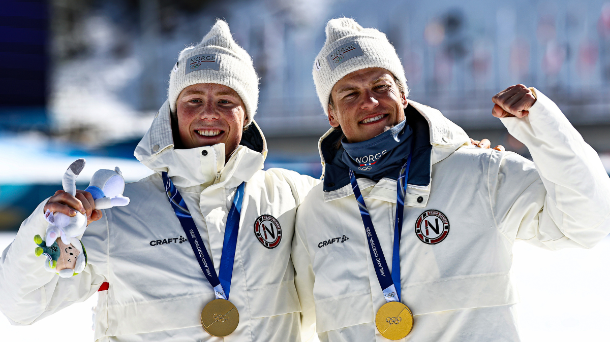 10ème titre olympique pour Johannes Klæbo avec la Norvège sur le Team Sprint, les Bleus passent à côté