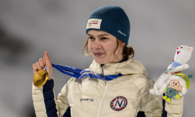 Anna Odine Strom coiffe Nika Prevc sur le petit tremplin aux JO 2026, déception pour Joséphine Pagnier