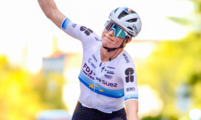 Demi Vollering dispose aisément de Kasia Niewiadoma et remporte pour la première fois l'Omloop Nieuwsblad