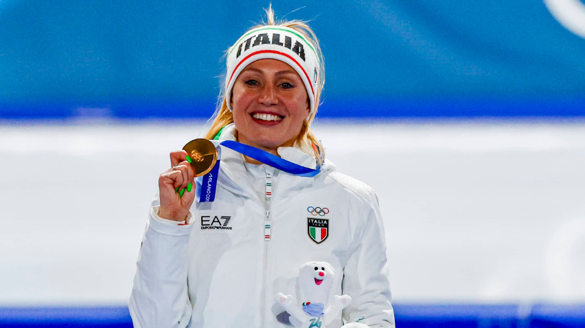 Francesca Lollobrigida fait coup double en patinage de vitesse et rafle l'or sur le 5000 m