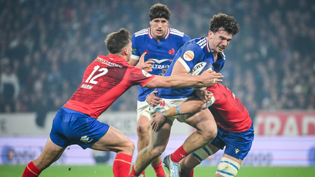 Le XV de France continue la route vers le Grand Chelem dans le Tournoi des 6 Nations en battant l'Italie