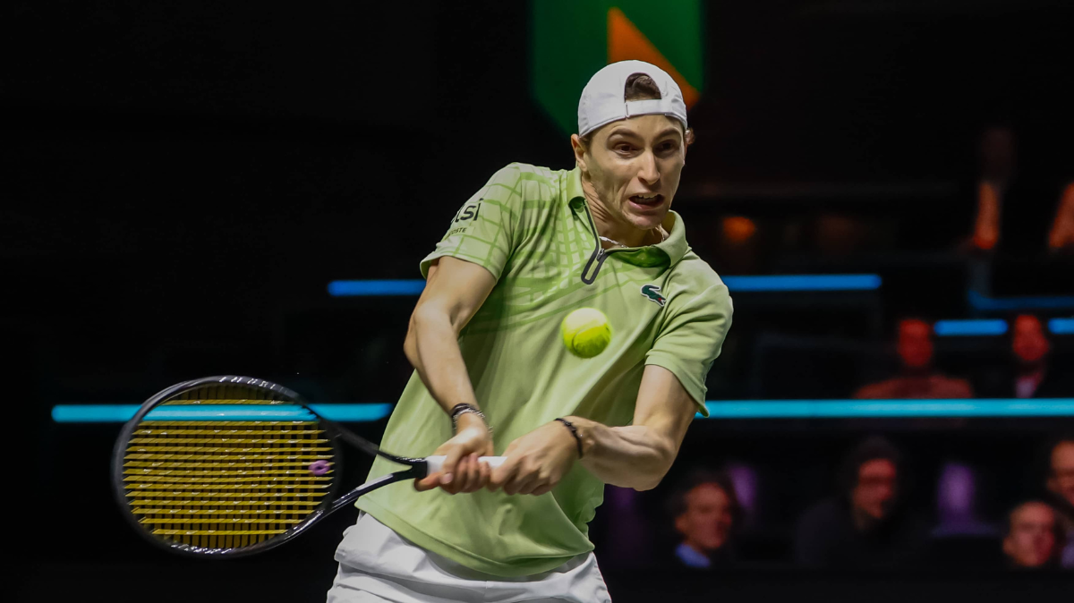 Le beau parcours d'Ugo Humbert est stoppé par Alex de Minaur en demi à Rotterdam