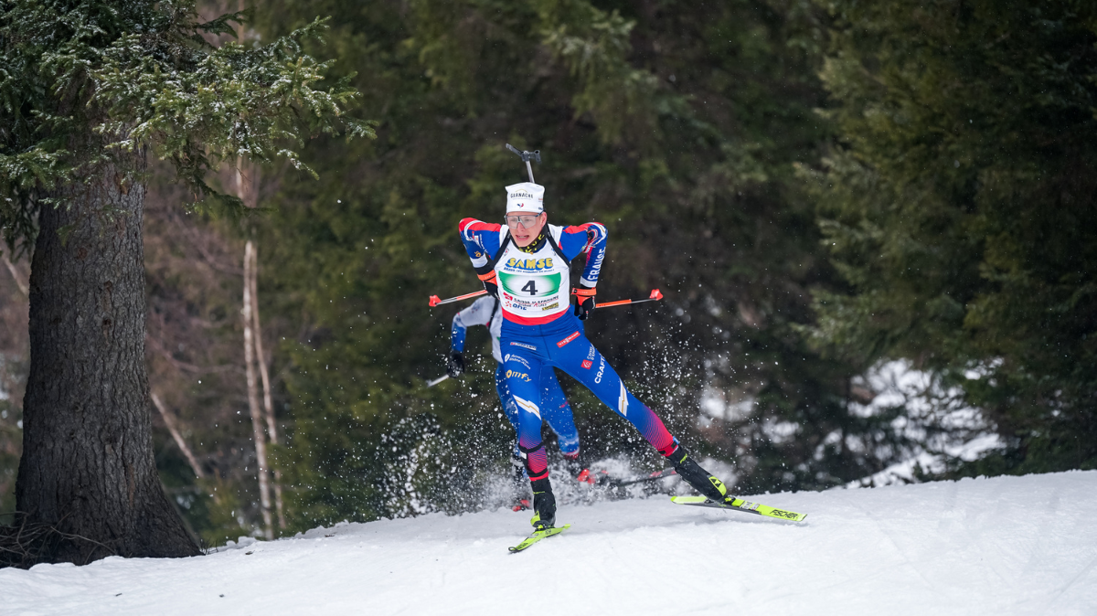 Léo Carlier débloque le compteur des Bleuets du biathlon et devient vice-champion du monde juniors de l’individuel