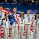 Les États-Unis champions olympiques de l'épreuve par équipes de patinage artistique