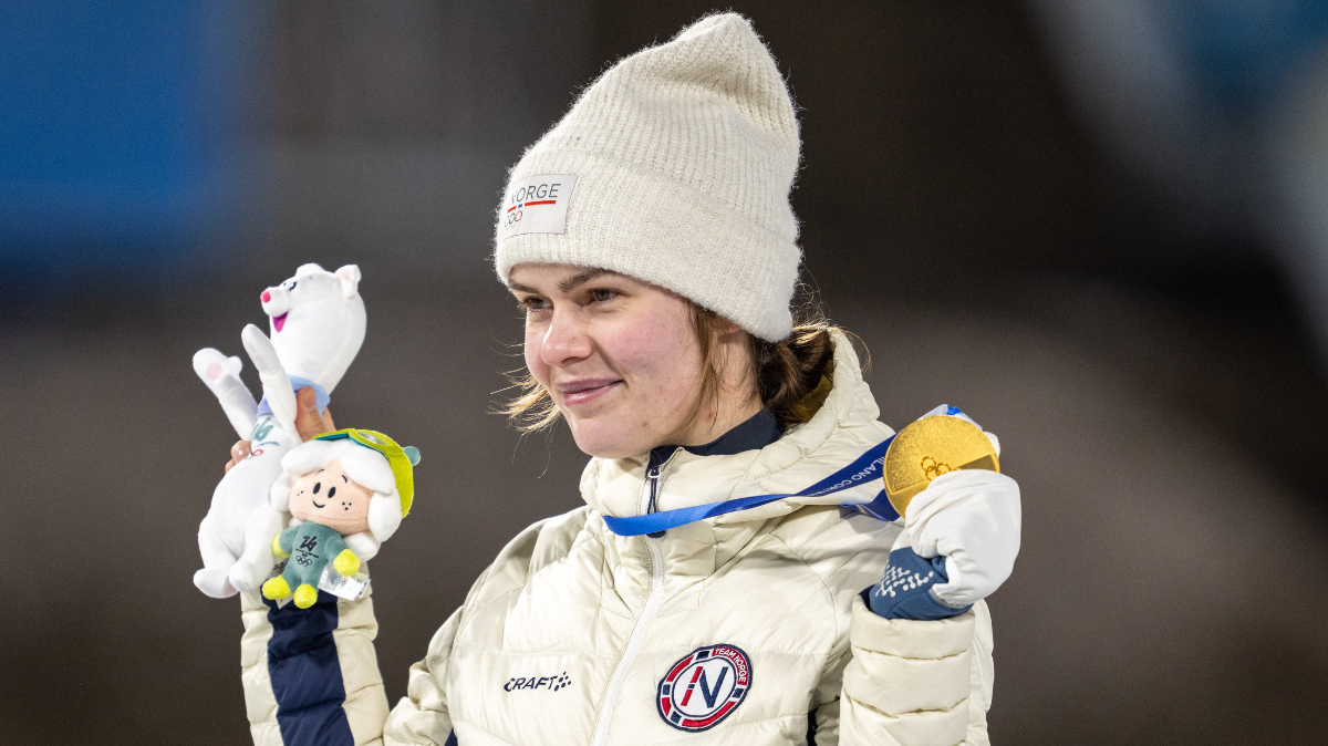 Magnifique doublé pour Anna Odine Strom, qui triomphe sur le concours au grand tremplin des JO 2026