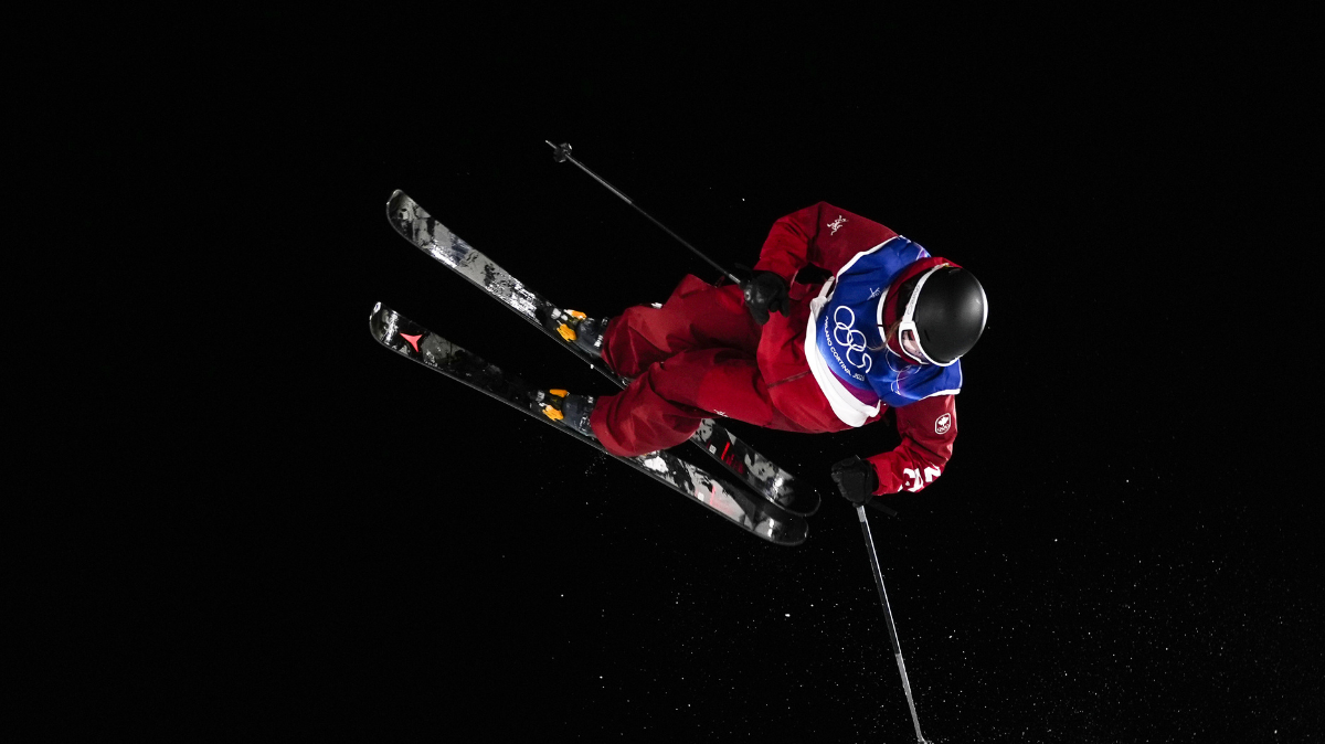 Megan Oldham domine la qualification du ski big air, Kim Dumont Zanella éliminée