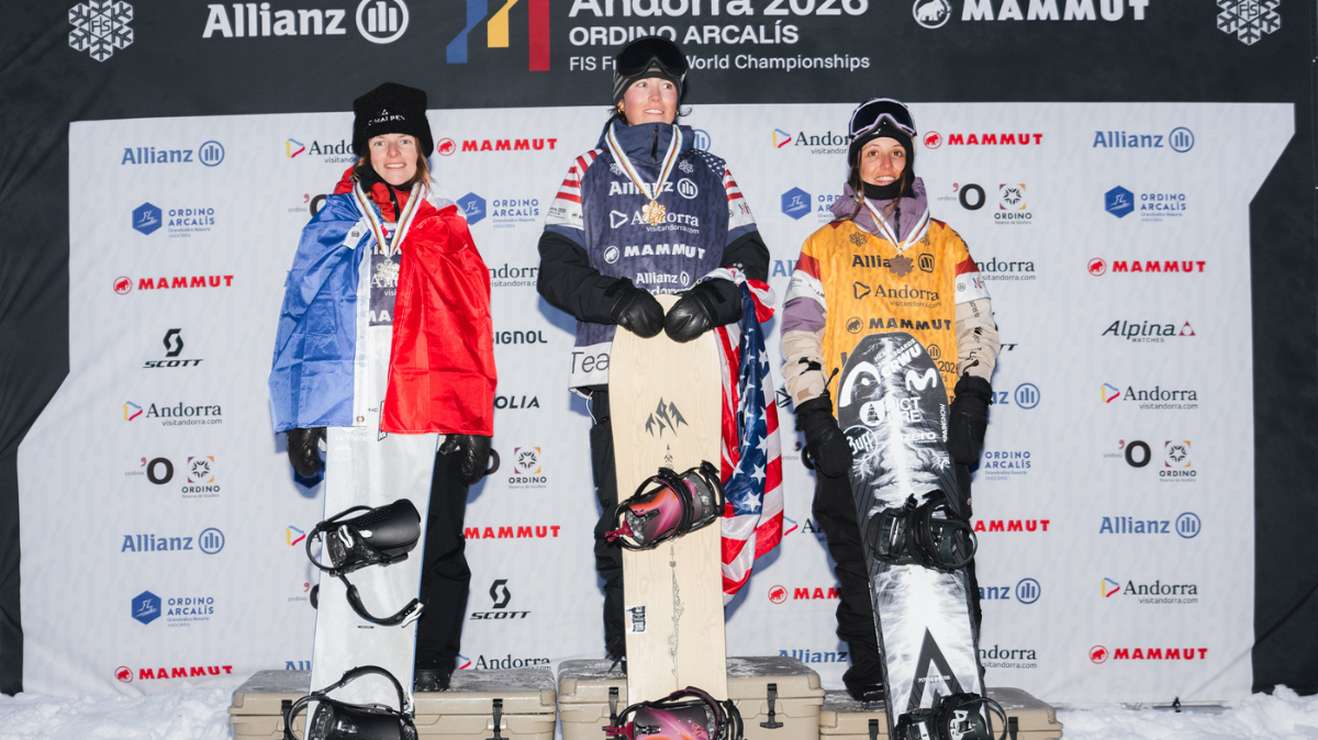 Noémie Equy et Victor de Le Rue dans l'histoire les Français en argent aux premiers Mondiaux de snowboard freeride