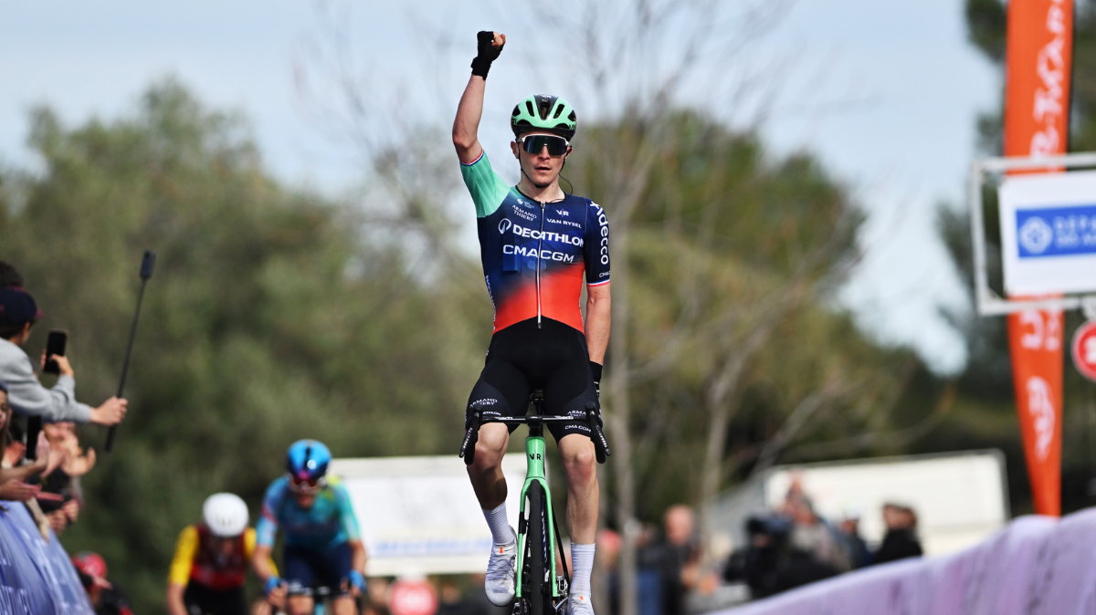 Paul Lapeira remporte le Tour des Alpes-Maritimes en costaud