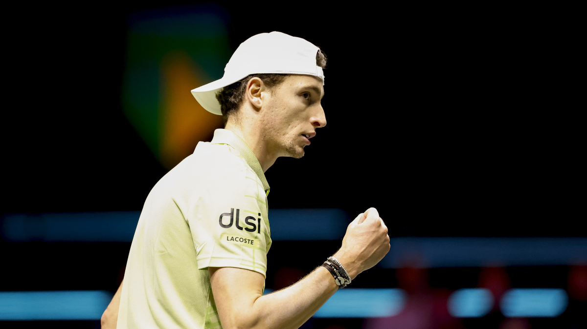Ugo Humbert poursuit sa route en demi-finales du tournoi de Rotterdam