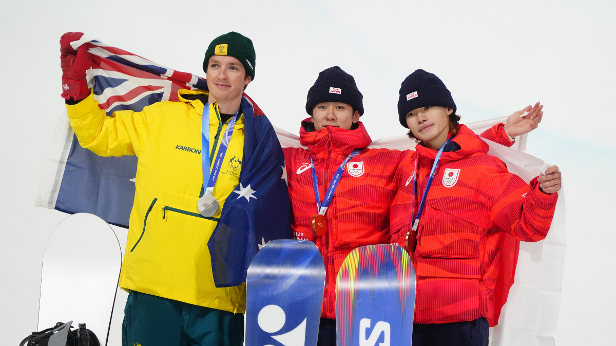 Yuto Totsuka champion olympique du snowboard halfpipe, Scotty James en argent comme à Pékin