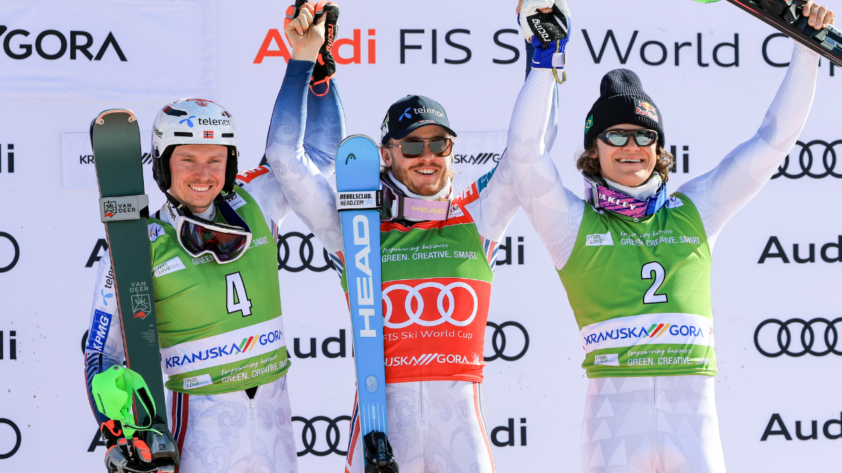 Atle Lie McGrath résiste à la pression et coiffe Henrik Kristoffersen sur le slalom de Kranjska Gora
