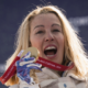 Cécile Hernandez en or en para snowboardcross, la France décroche son premier titre paralympique !