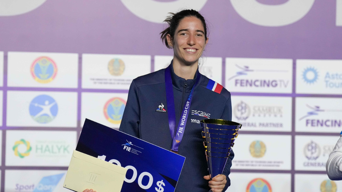 Diane Von Kerssenbrock et Sébastien Patrice sur le podium en Coupe du monde d'escrime