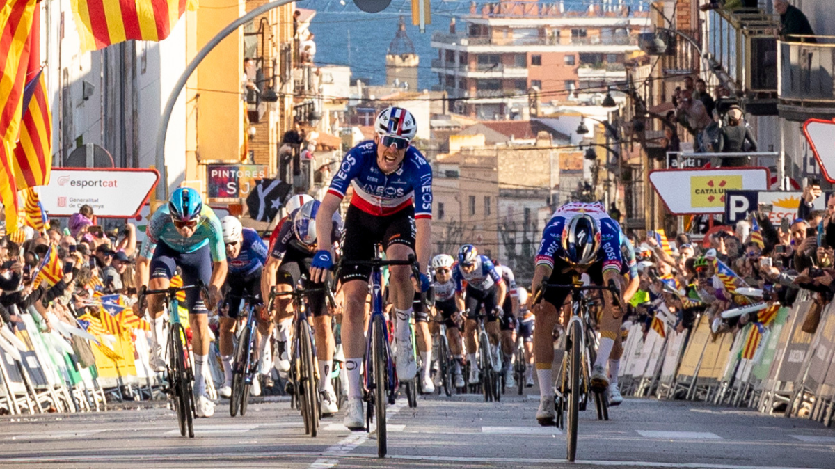 Dorian Godon résiste à Remco Evenepoel et rafle la 1ère étape du Tour de Catalogne !