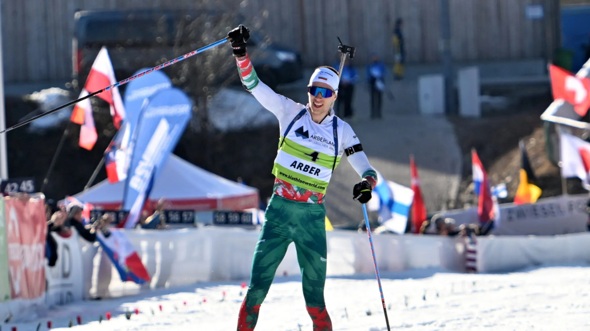 Georgi Dzhorgov en or sur la mass start 60 des Mondiaux jeunes de biathlon, Nans Madelenat termine 6ème (1)