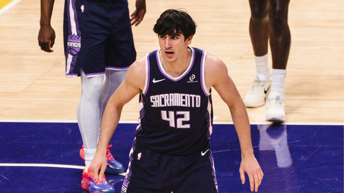 La fulgurante percée de Maxime Raynaud en NBA, homme fort des Kings depuis le All Star Break