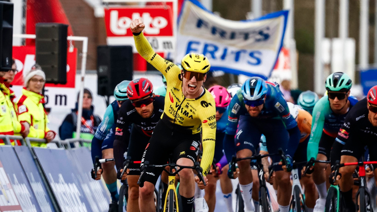 La fusée Matthew Brennan s'impose au sprint sur Kuurne-Bruxelles-Kuurne (1)