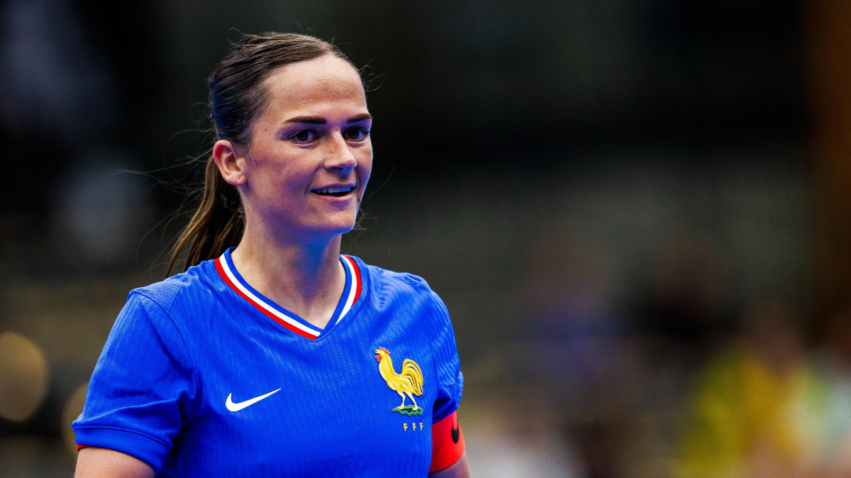 Les Bleues étouffent la Lettonie en ouverture des qualifications de l’Euro de futsal 2027