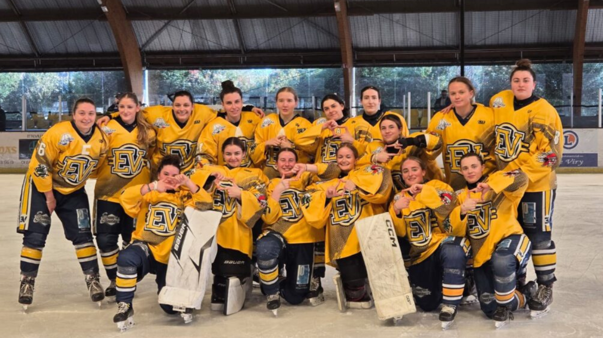 Les Jets d’Évry-Viry conservent leur titre de championnes de France de hockey sur glace