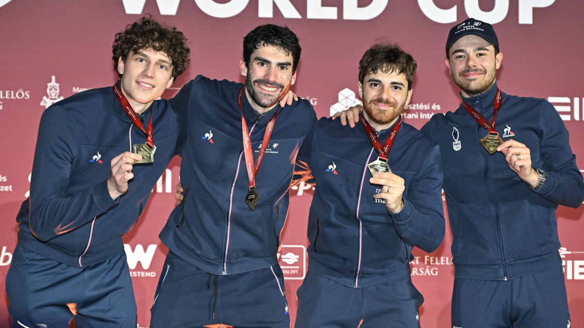 Les sabreurs et les épéistes raflent un succès par équipes en Coupe du monde d'escrime