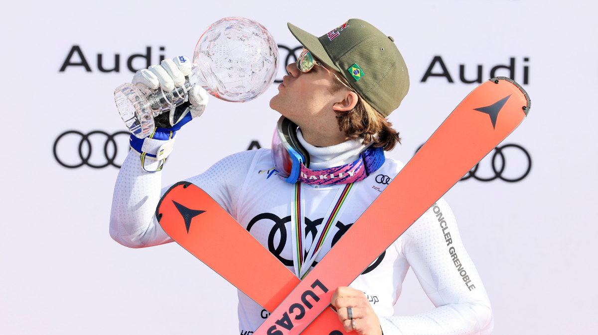 Lucas Pinheiro Braathen rafle tout sur le Géant de Lillehammer la victoire et le petit globe