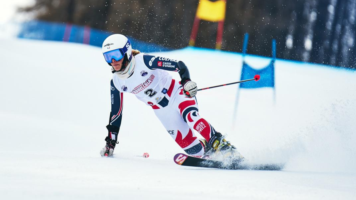 Premier grand succès pour Lenaïg Mansart, sacrée championne du monde juniors du sprint en télémark