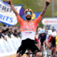 Au terme d’un final fou, Filippo Ganna remporte À Travers la Flandre devant Wout Van Aert