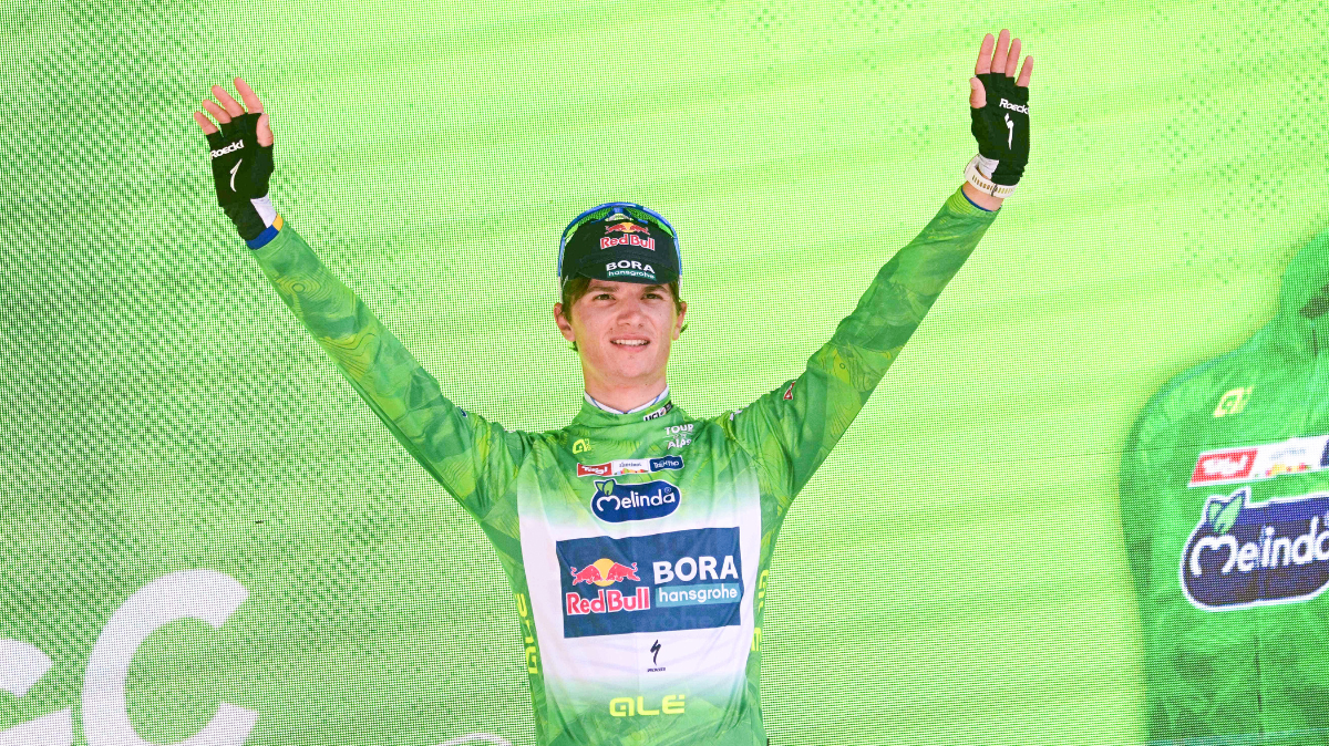 Giulio Pellizzari remporte la 2e étape du Tour des Alpes 2026 et prend le maillot de leader (1)