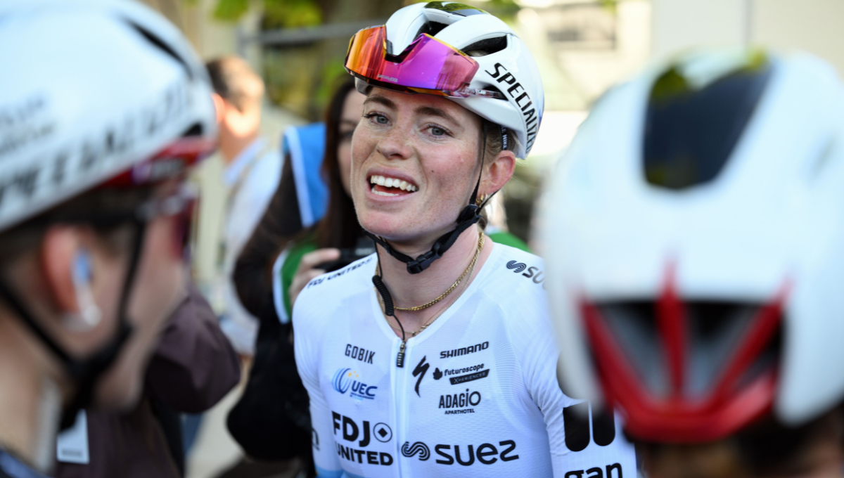 Demi Vollering s'impose sur la 5e étape du Tour d'Italie féminin, Anna van der Breggen reste en rose
