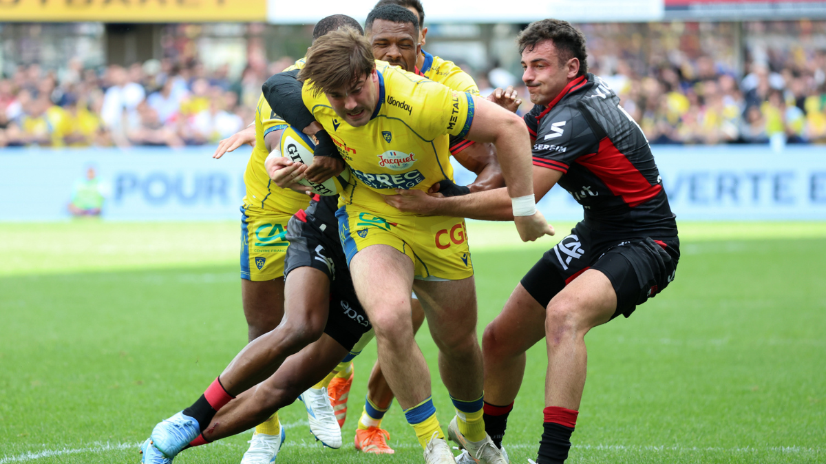 Pau déroule à Bayonne, Clermont cartonne le LOU : le résumé du multirugby de la 21ème journée de Top 14