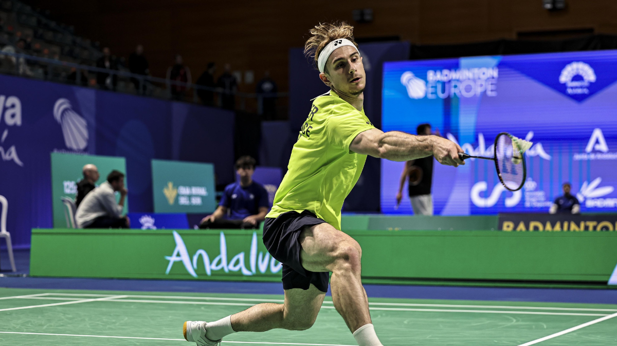 Quatre sur quatre pour les Bleus du simple, tous en quarts aux Championnats d'Europe de badminton