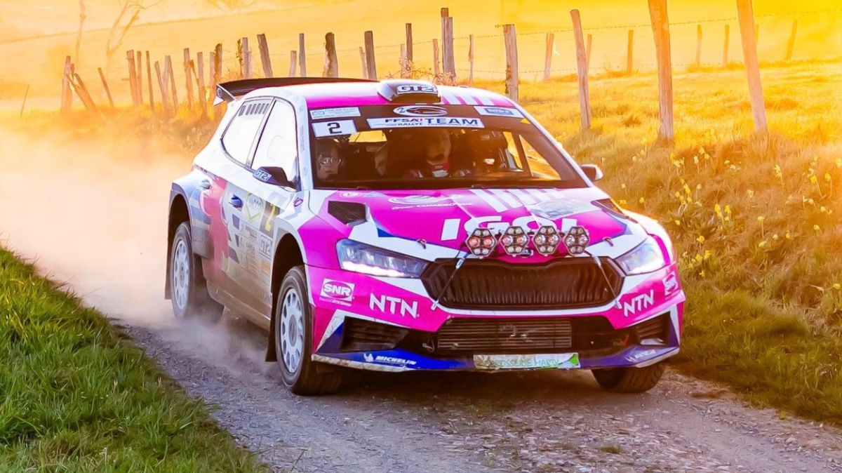 Sarah Rumeau s'impose en championnat de France Terre au Rallye Terres des Causses, une première pour une femme depuis 40 ans