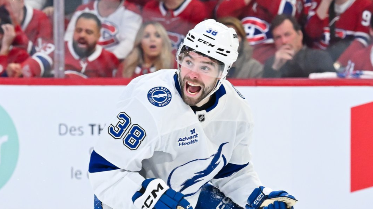 Tampa Bay s'impose à Montréal et revient à égalité en playoffs NHL