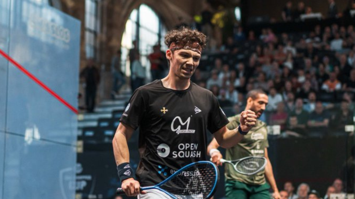 Victor Crouin étrillé par Karim Abdel Gawad en finale de la Grasshopper Cup