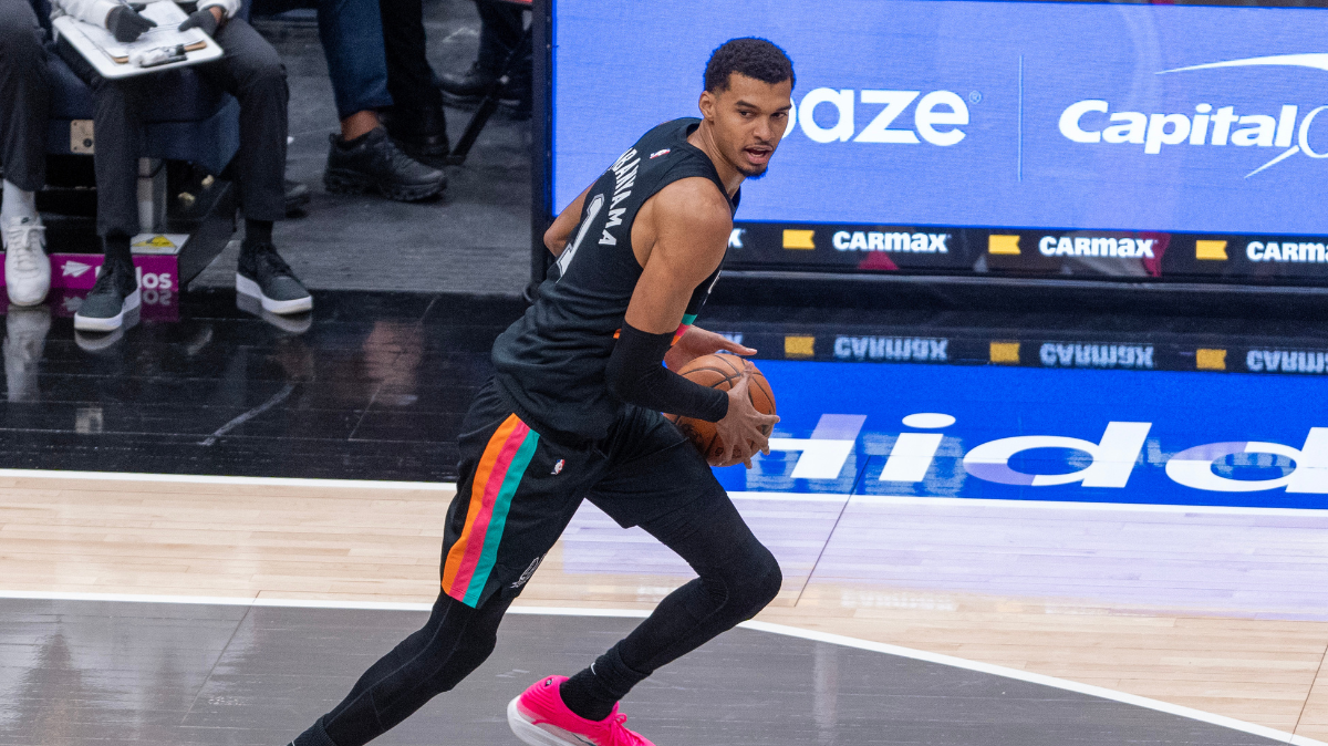 Victor Wembanyama plante 35 points pour son premier match en Playoffs