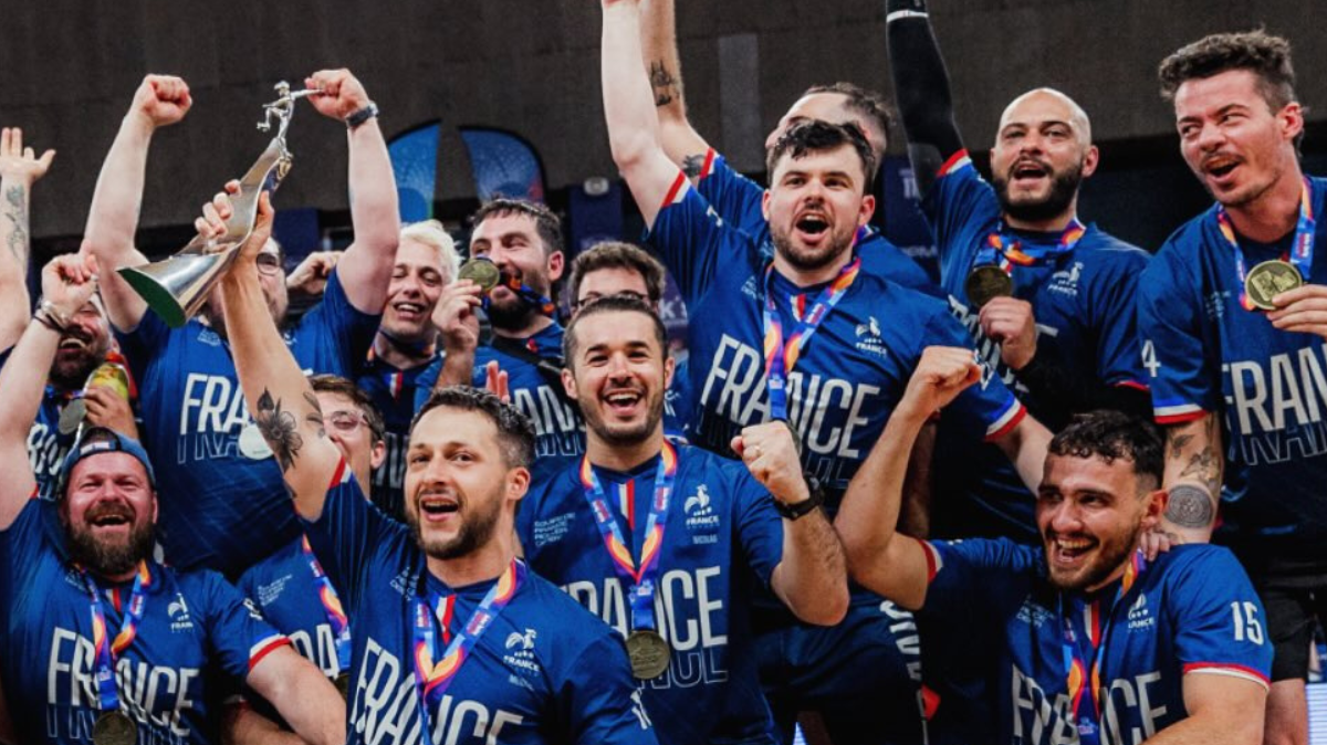 À domicile, les Bleus du roller derby sacrés champions du monde pour la première fois !