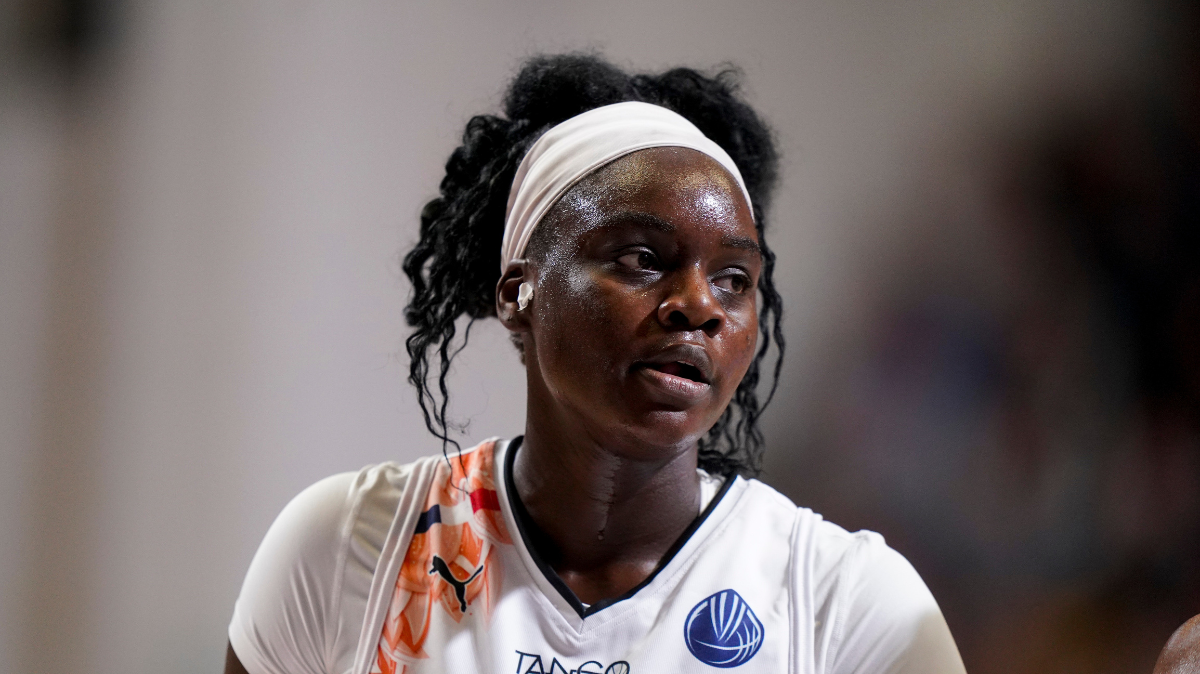 Bourges étouffe Basket Landes lors de la première manche de la finale de Boulangère Wonderligue