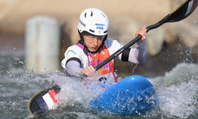 Camille Prigent remporte à Tacen la première épreuve de kayak cross individuel en Coupe du monde cette saison