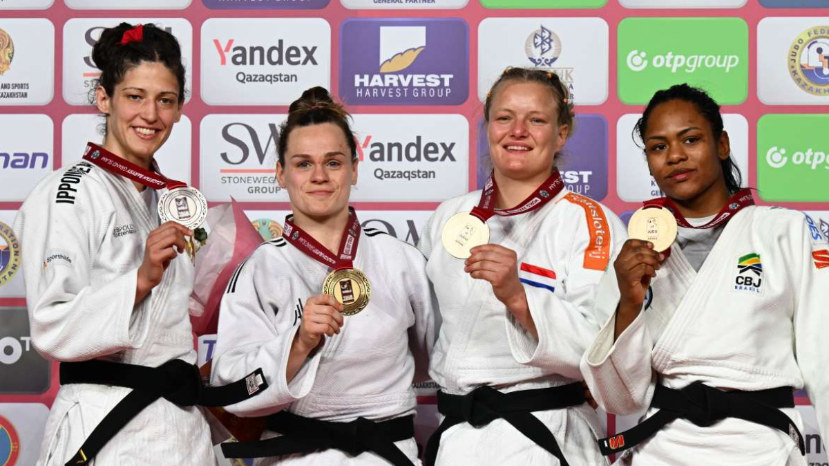 Clémence Eme s’offre une première victoire en Grand Slam à Astana