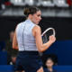 Elsa Jacquemot, première qualifiée française au deuxième tour de Roland-Garros 2026