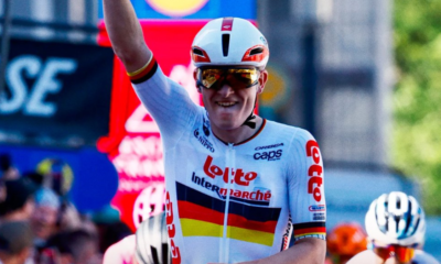 Georg Zimmermann lève les bras à domicile sur Eschborn-Francfort après un final animé