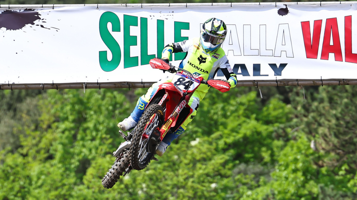 Jeffrey Herlings remporte le Grand Prix de France de motocross, Romain Febvre 3ème
