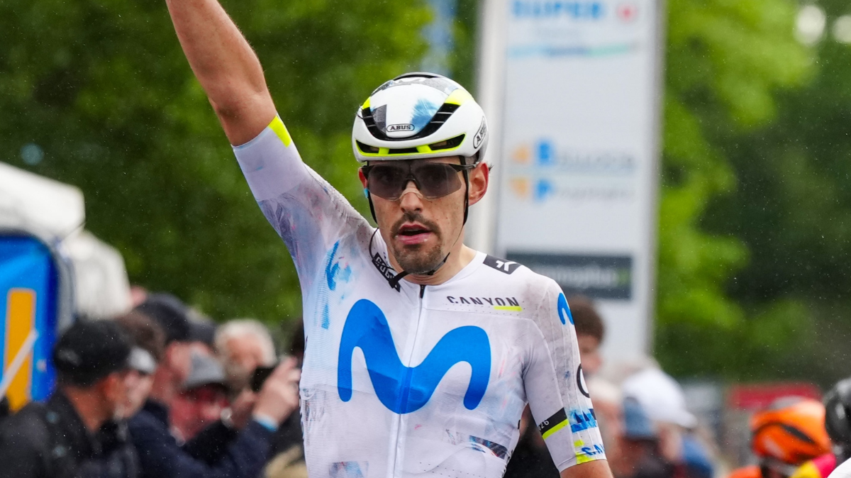 Jon Barrenetxea frustre les formations françaises et s'adjuge le Tour du Finistère